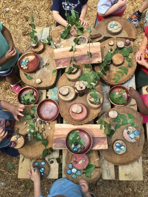 Outdoor Play Space, Outdoor Learning Spaces, Forest School Activities, Reggio Classroom, Outdoor Play Spaces, Nature School, Outdoor Education, Invitation To Play, Natural Playground