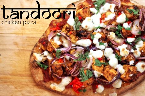 Paleo Naan, Healthy Pizzas, Tandoori Pizza, Tandoori Chicken Pizza, Tandoori Naan, Chicken Pizza Recipes, Beer Dinner, Chicken Flatbread, Naan Pizza