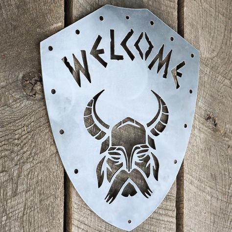 Welcome Viking Shield - Nordic Metal Front Door Sign - Norse Wedding, Kids Room, Man Cave Decor Viking Room Ideas, Viking Decorations Diy, Viking Party Decorations Diy, Vikings Party Decorations, Viking Decorations Party, Norse Decoration, Viking Party Decorations, Viking Themed Home Decor, Viking Room Decor