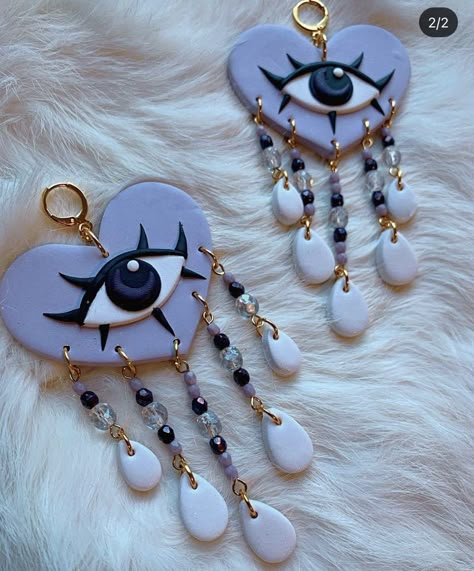 Evil Eye Clay Earrings, Celestial Clay Earrings, Polymer Keychain Ideas, Fimo Earrings Ideas, Clay Keychain Ideas, Fimo Clay Crafts, Polymer Clay Keychains, Crea Fimo, Clay Keychain