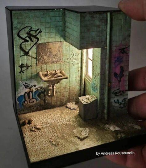 Toilet Artwork, Room Miniature, Room Box Miniatures, Miniature Artist, I Love Art, Tiny World, Post Apocalypse, Places In The World, Miniatures Tutorials