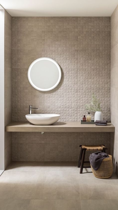 Minimalism, elegance and style in your bathroom Bathroom Interior Design Minimalist, Minimalist Bathrooms, Bathroom Equipment, Utility Room Designs, Wc Design, Japandi Home, Natural Bathroom, Bathroom Cabinetry, Beige Bathroom