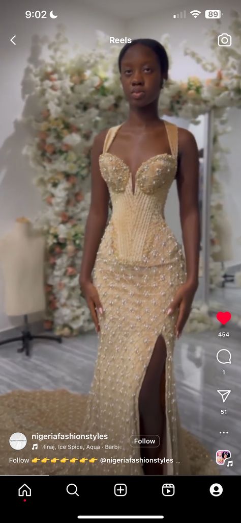 Congolese Dress, Nigerian Traditional Clothing, Nigerian Prom Dress, Long Sleeve Mermaid Prom Dress, Nigerian Dress Styles, Prom Dress Gold, Matric Dance Dresses, Nigerian Dress, Custom Made Prom Dress