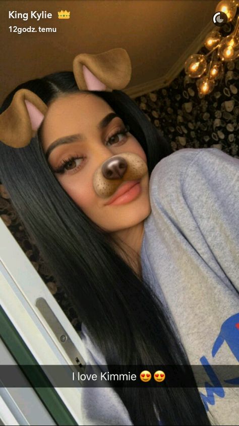 Pinterest: Valeria Rodríguez Kylie Jenner 2017, Kylie Snap, Maquillaje Kylie Jenner, Kim Kardashian Braids, Kardashian Braids, Maquillage Kylie Jenner, Kylie Jenner Snapchat, Kylie Snapchat, Kily Jenner