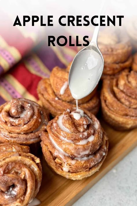 Cresent Roll Desserts, Apple Cinnamon Crescent Rolls, Crescent Dough Sheet Recipes, Pillsbury Cinnamon Roll Recipes, Dinner In 321, Apple Crescent, Apple Crescent Rolls, Pillsbury Crescent Roll Recipes, Recipes Using Crescent Rolls