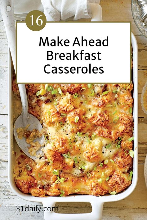 Whether it's brunch season or simply a hectic morning, make ahead breakfast casseroles are the perfect solution to feed your hungry people! Breakfast Potluck, Make Ahead Brunch Recipes, Beautiful Brunch, Make Ahead Breakfast Casserole, Thanksgiving Brunch, Thanksgiving Breakfast, Breakfast Yummy, Breakfast For A Crowd, Brunch Casserole