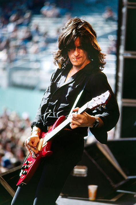 BW_AE_004 : Joe Perry - Iconic Images Tyler Aerosmith, Steven Tyler Aerosmith, Rock & Roll, Joe Perry, Gibson Sg, Steven Tyler, Rock Metal, Celebrity Tattoos, Guitar Hero