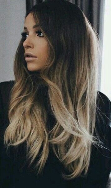 Old Hollywood Hair, Blonde Hair With Roots, Cabello Hair, Hollywood Hair, Dark Hair With Highlights, Blending Gray Hair, Brown Hair Balayage, Ombré Hair, Ombre Hair Color