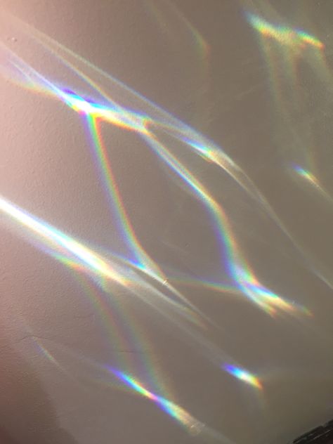 Fake Projector Background, Aesthetic Projector Photography Background, Projector Photography Background, Reflection In Window, Prism Reflection, Projector Background, Reflection Aesthetic, Light Reflection And Refraction, Glow Aesthetic