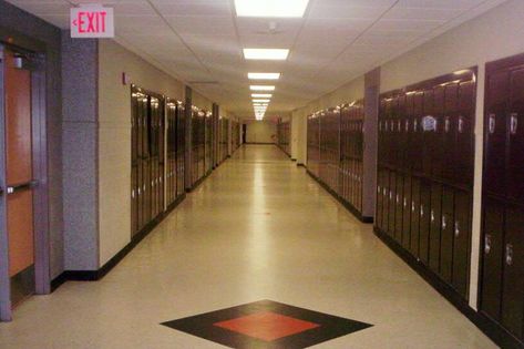 HALLWAY SHMEBULOK Highschool Hallway, College Hallway, High School Hallway, School Hallway, School Hall, College Architecture, School Hallways, American High School, Us School