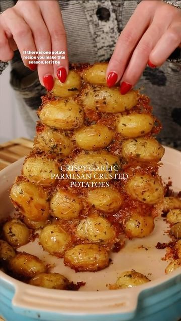 Nicole Keshishian Modic | KALEJUNKIE® on Instagram: "Save this post and follow @kalejunkie for more! CRISPY GARLIC PARMESAN CRUSTED POTATOES are back and better this year and if there is one thing you make this holiday season, let it be THESE. This side dish is super simple to whip together and are pretty much the only way I want to eat potatoes—crispy, crunchy, soft in the middle and covered in the parmesan cheese. Eat straight from the tray or with a side of ketchup!⁣ ⁣ Makes 6-8 servings⁣ 1 lb mini yukon gold potatoes, halved⁣ 2 tb olive oil⁣ 1 tb dried parsley⁣ 1 tb garlic powder⁣ 1/2 tsp salt⁣ 1/2 tsp ground black pepper⁣ 1/4 cup unsalted butter, melted⁣ 1 1/2 cups freshly grated parmigiano reggiano ⁣ ⁣ Preheat oven to 425 degrees F. Wash potatoes and cut them in half. Then, take a sh Crispy Cheese Potatoes, Crispy Garlic Parmesan Crusted Potatoes, Crispy Yukon Gold Potatoes, Cheese Crusted Potatoes, Crispy Potato Recipe, Crispy Garlic Parmesan Potatoes, Parmesean Potatoes, One Potato Recipe, Crispy Crunchy Parmesan Potatoes