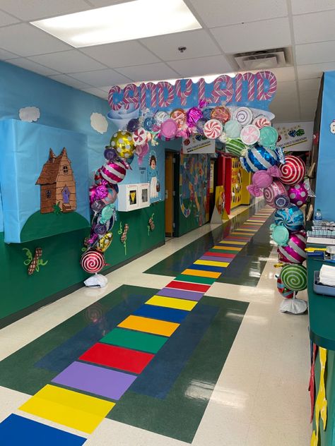 Candyland Door Theme, Candy Land Reading Theme, Candyland Winter Wonderland, Cupcake Commons Candyland Decorations, Candyland School Decorations, Candyland Themed Hallway, Candyland Reading Theme, Candyland Christmas Classroom, Candyland Theme Classroom Decorations