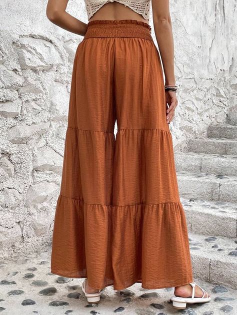 Flowy Outfits, Boho Wedding Guest Outfit, Dress Over Pants, Bohemian Pants, Boho Life, Womens Wide Leg Pants, Bohemian Women, Boho Pants, Flowy Pants