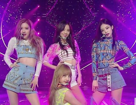 Forever Young Blackpink, Blackpink Song, Young Outfit, Blackpink Outfit, Kpop Album, A Diet Plan, Jennie Jisoo, Rose Blackpink, Popular Outfits