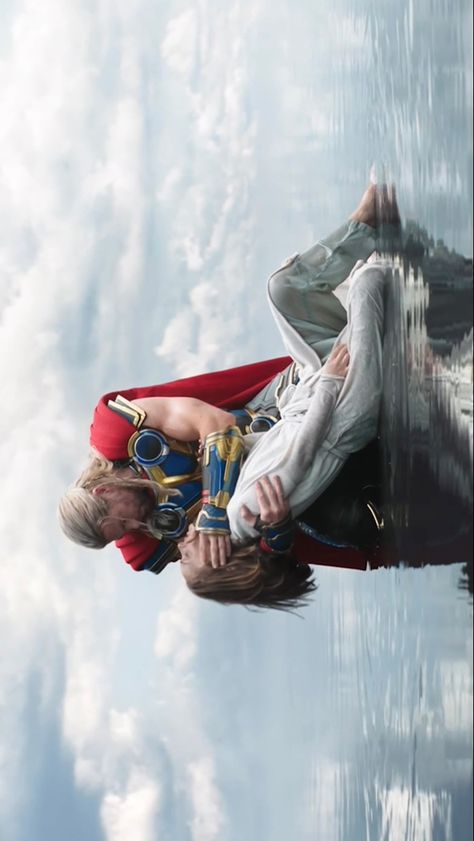 Thor And Jane Wallpaper, Thor Love And Thunder Wallpaper, Cinema Therapy, Thunder Wallpaper, Marvel Hd, Lady Thor, Marvel Iphone Wallpaper, Couple Comics, Clouds Wallpaper Iphone