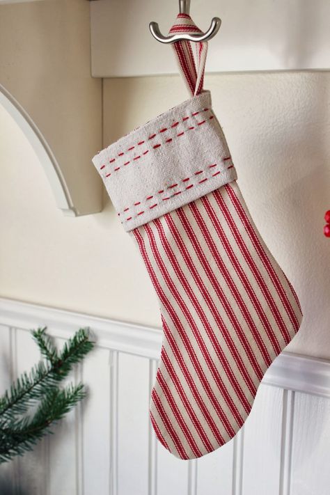 Red and white stocking Striped Christmas Stocking, Christmas Everyday, Cute Christmas Stockings, Unique Christmas Stockings, Decorated Stockings, Diy Stockings, Christmas Stockings Diy, Christmas Stocking Pattern, Stocking Pattern