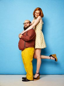 8 Simple Rules for Getting a Date with a Tall Girl | The Junoesque Odd Couples, Memes Sarcastic, Opposites Attract, Photo Proof, Flirting Memes, Girl Problems, Tall Girl, Tall Women, Couples In Love