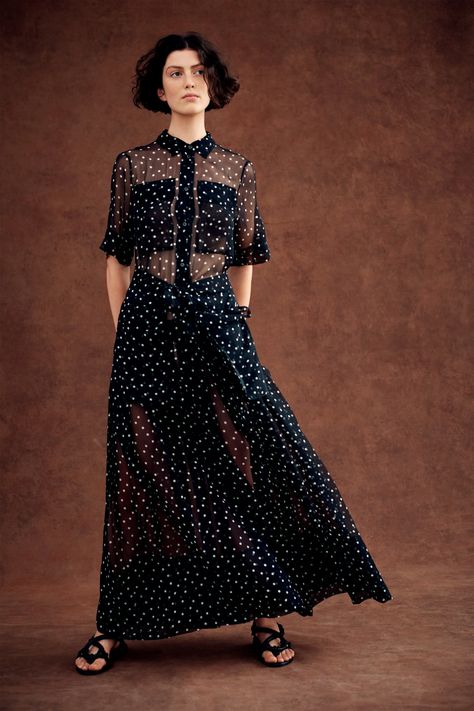 Plisse Dress, Winter Trends, Fashion Show Collection, Fashion 2020, Pre Fall, Fashion Collection, Off Shoulder Dress, Long Dress, Winter Outfits