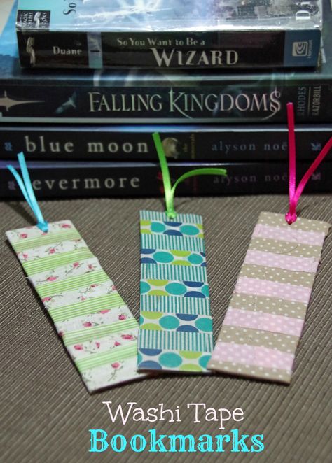 Love washi tape crafts?  Looking for eco friendly crafts? Need something pretty to mark your place? Try this Washi tape bookmark craft!  This would make a great Christmas gift idea for the kids to make! Washi Tape Bookmarks, Tape Bookmarks, Crafts Bookmarks, Washi Tape Projects, Washi Tape Ideas, Tape Projects, Tape Ideas, Duct Tape Crafts, Washi Tape Cards