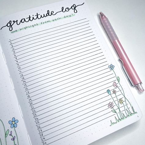 Journaling Gratitude Ideas, Gratitude Journal Page Ideas, Gratitude Bullet Journal Layout, Bujo Gratitude Log, Grateful Journal Ideas, Yearly Bullet Journal Spreads, Bujo Gratitude, Gratitude Journal Layout, Gratefulness Journal