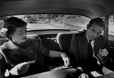 Bette Davis and husband Gary Merrill pass the time playing scrabble in 1959 Gary Merrill, Car Hop, 300 Movie, Outdoor Movie Theater, Color Television, Drive In Movie Theater, Nostalgic Images, Film Genres, Drive In Theater