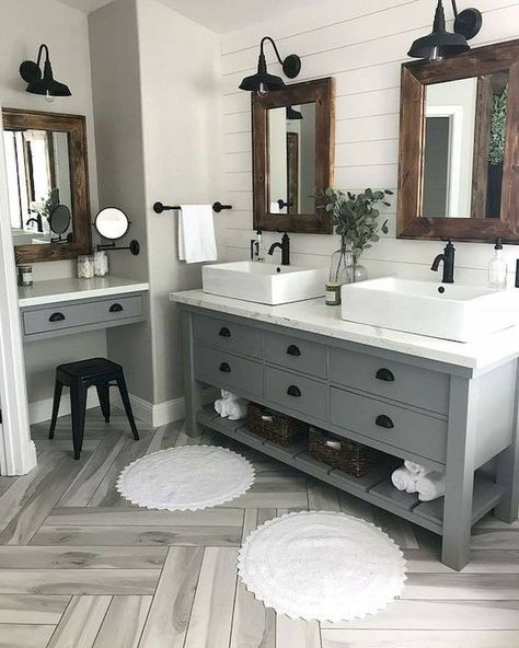 Farmhouse Bathroom Remodel, Custom Bathroom Vanity, New Toilet, Modern Farmhouse Bathroom, Large Bathrooms, Farmhouse Bathroom Decor, Bad Design, Bathroom Remodel Master, Farmhouse Bathroom