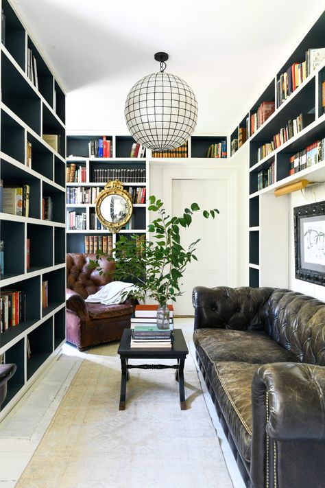 Leanne Ford Interiors, The Mcgee Home, Mcgee Home, Ford Interior, Weekend Reading, Country Living Magazine, Book Shelves, Home Again, Cozy Room