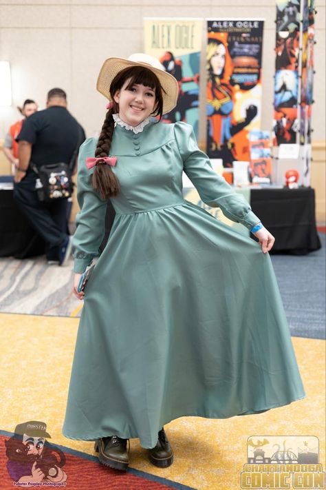 Sophie Hatter Cosplay, Sophie Cosplay, Simple Cosplay Ideas, Howls Moving Castle Cosplay, Cosplay Patterns, Sophie Hatter, Easy Cosplay, Cosplay Inspo, Shy Girl