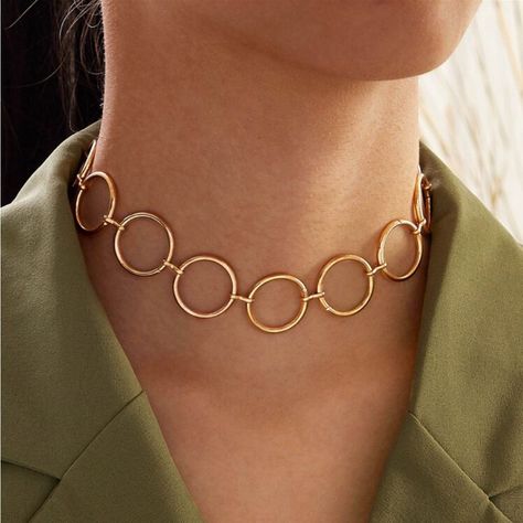 Circle Link Chain Necklace In Gold Tone Hardware New (Boutique Packaging) **Let Me Know If You Like To Bundle With Another Listing! **I Always Accept Reasonable Offers Cute Earrings Cute Jewelry Dainty Jewelry Summer Vacation Cute Outfits Trendy Jewelry Formal Jewelry Wedding Earrings Lovers Gift Holiday Gift Gift For Her Tags : Anthro Anthropologie Free People We The Free Zara Zara Jewelry Lili Pulitzer Kendra Scott 8 Other Reasons Dolls Kill Lili Clasps For Love And Lemons Ettika Shashi Natali Mon Dressing, Neck Pieces Jewelry, Gold Link Chain, Anthropologie Jewelry, Chain Fashion, Chain Choker Necklace, Girly Jewelry, Accessories Jewelry Necklace, Chain Choker