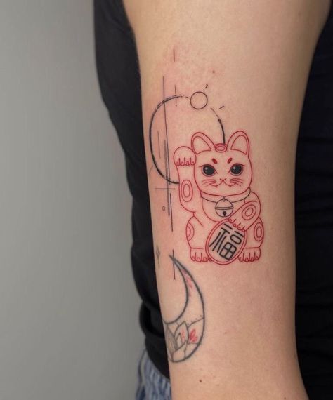 Cute Lucky Cat Tattoo, Japanese Cat Tattoo Design, Japan Cat Tattoo, Maneki Neko Tattoo Design, Chinese Cat Tattoo, Japanese Lucky Cat Tattoo, Japanese Cat Tattoo, Maneki Neko Tattoo, Black Skin Tattoo