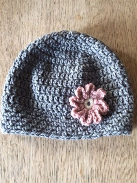 Crochet Toddler Hat Pattern, Toddler Hat Pattern, Crochet Toddler Hat, Crochet Baby Blanket Beginner, Girls Crochet Hats, Crochet Baby Hat Patterns, Crochet Heart Pattern, Crochet Toddler, Crocheted Hat