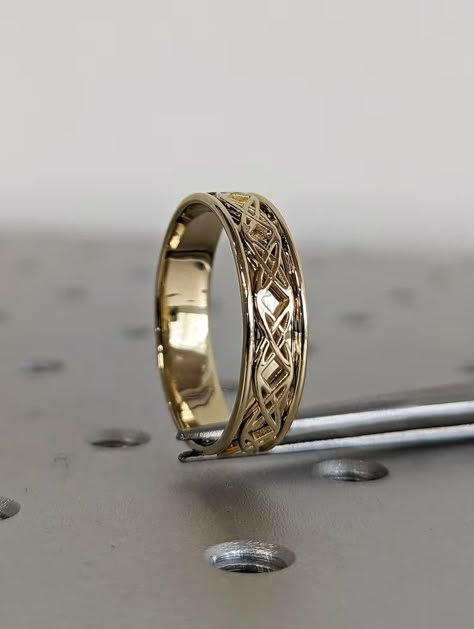 Gold Celtic Band, Mens Celtic Ring, Celtic Wedding Band, Womans Ornate Celtic Norse Ring, Viking Ring, Warrior Ring Band, 14k Yellow Gold

14K Yellow Gold Wedding Band Celtic Pattern 6mm,men wedding band

#Celtic #Promise #Ring #Irish #Ring #Scottish #Ring #Medieval #Ring #Renaissance #Ring #Renaissance #Jewelry #Medieval #Jewelry #celtic #knot #ren #faire #ring #ren #faire #jewelry #Fantasy #Jewelry #LARP #ring #mens #wedding #bands Mens Wedding Bands Vintage, Mens Celtic Rings, Mens Celtic Wedding Bands, Scottish Ring, Norse Ring, Celtic Knot Wedding Ring, Gold Pictures, Medieval Ring, Viking Wedding Ring