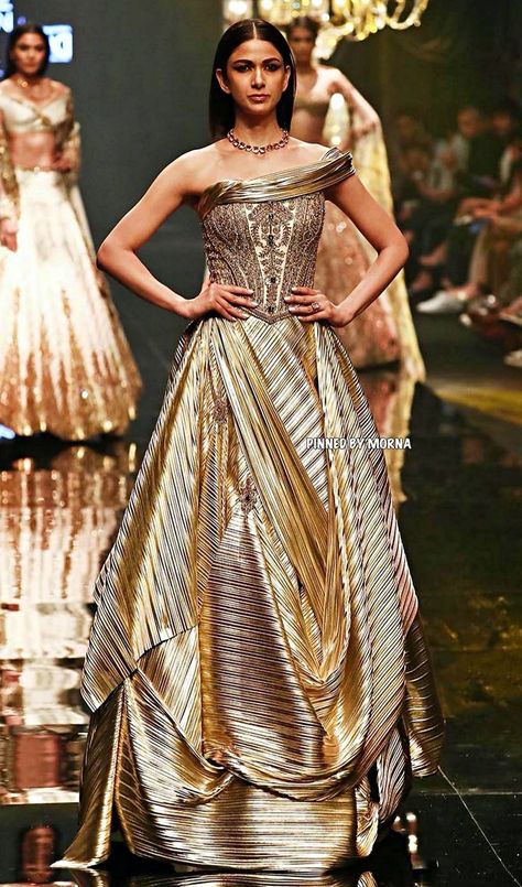 Shantanu And Nikhil, Gown Style, Indian Wedding Outfits, Traditional Attire, Indian Fashion Dresses, Fashion Weeks, Indian Wear, Wedding Outfit, Indian Wedding