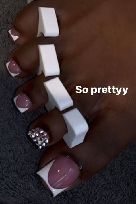 Toes Ideas, Gel Toe Nails, Acrylic Toes, Acrylic Toe Nails, Nails Feet, Hard Nails, Cute Toe Nails, Drip Nails, Girly Acrylic