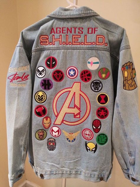 Marvel Merch, Marvel Inspired Outfits, Marvel Jewelry, Marvel Fashion, Diy Denim Jacket, Marvel Gifts, Marvel Clothes, Marvel Merchandise, Denim Jacket Patches