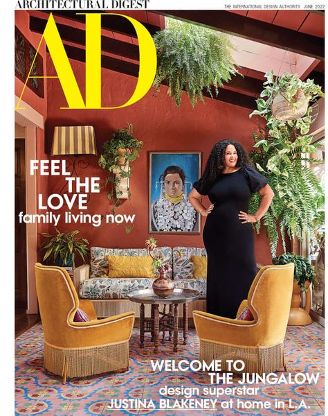 Take a Look Inside The Jungalow Creator Justina Blakeney’s Colorful Home | Apartment Therapy Tropical Cottage, Boho Chic Interior Design, Architectural Digest Magazine, Breakfast Room Green, Urban Outfitters Curtains, Boho Chic Interior, Parachute Home, Clad Home, Glass Top Side Table