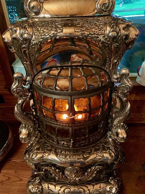 Antique Cast Iron Stove, Parlor Stove, Antique Wood Stove, Tiny Wood Stove, Parlour Stove, Old Radiators, Stoves For Sale, Wood Burning Stoves, Old Stove