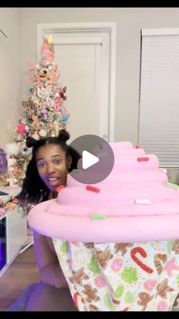 Waverly on Instagram: "Keeping the #candylandchristmas throw backs coming! This is when I made my #giantcupcake and it was all a #dollartreediy ! Super cute and easy #diy ! #candyland #cupcake #giantprops #giantfood #dopaminedecor #partyprops #artsandcrafts" Oversized Lollipop Diy, Diy Giant Cupcake Decoration, Diy Giant Milkshake Prop, Cupcake Christmas Tree Stand, Candyland Christmas Party Ideas, Candyland Christmas Photoshoot, Candyland Decorations Ideas, Giant Candy Decorations Diy Christmas, Sweet Shop Christmas Decorations