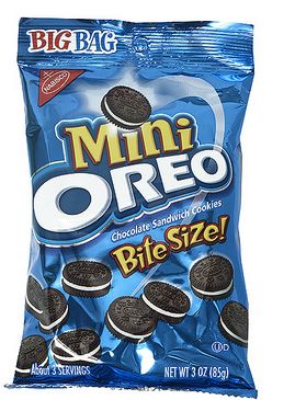 FREE Bag of Oreo Minis for Sending to a Friend Oreo Bites, Bite Size Cookies, Lunchbox Treats, Chocolate Bites, Mini Bites, Chocolate Sandwich, Chocolate Sandwich Cookies, Mini Cookies, Big Bag