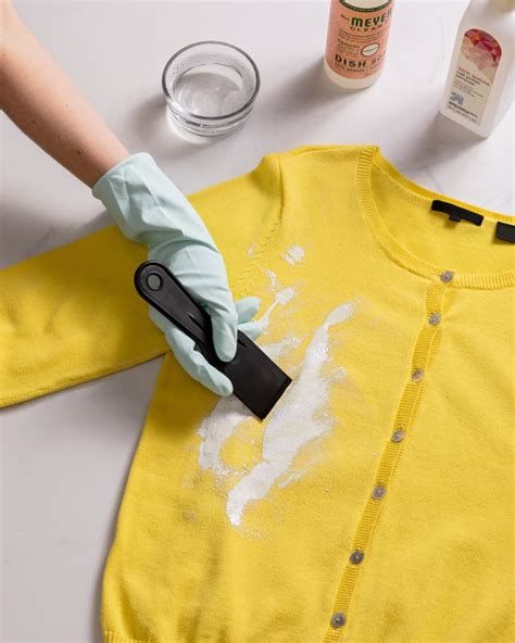 How To Take Off Paint From Clothes. There are any references about How To Take Off Paint From Clothes in here. you can look below. I hope this article about How To Take Off Paint From Clothes can be useful for you. Please remember that this article is for reference purposes only. #how #to #take #off #paint #from #clothes Paint Out Of Clothes, Clothes Tricks, Diy Farmhouse Crafts, Painting Jeans, Painting Furniture Ideas, Clean The House, Remove Paint, Diy Furniture Repurpose, Dresser Painted