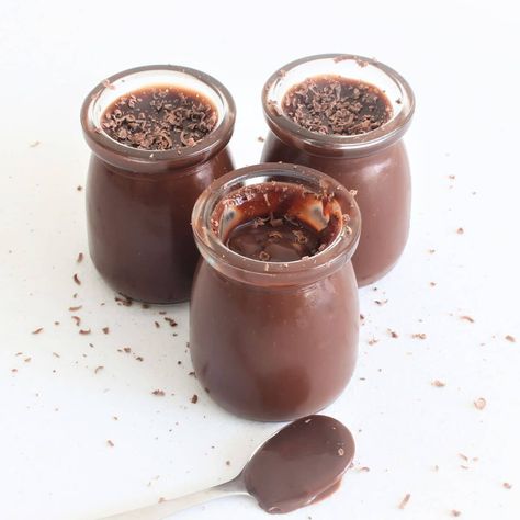 Eggless Chocolate Pudding Pots Recipe Cupcake Savvy, Chocolate Pudding Recipe, Egg Free Desserts, Chocolate Pudding Recipes, Types Of Chocolate, Pudding Recipe, Chocolate Cream, Chocolate Pudding, Pudding Recipes