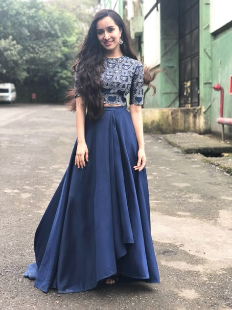 Shraddha Kapoor in AM:PM Long Skirt Top Designs, Long Skirt And Top, Diwali Dresses, Simple Lehenga, Lehnga Dress, Long Dress Design, Party Wear Lehenga, Indian Bridal Outfits, Skirt And Top