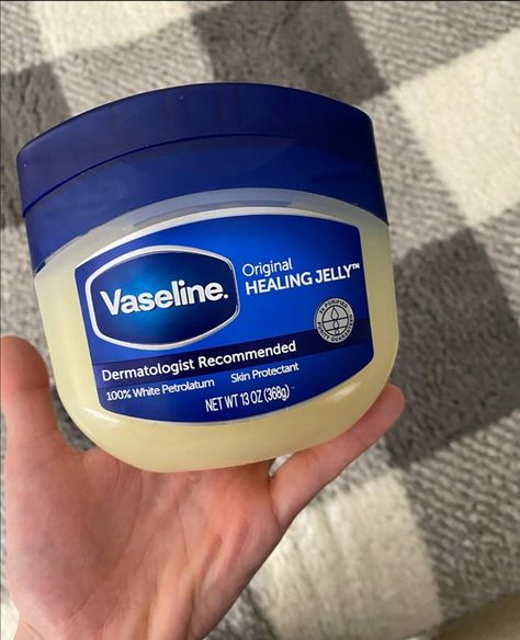 Vaseline For Face, Vaseline Original, Vaseline Petroleum Jelly, Petroleum Jelly, Flaky Skin, Unwanted Hair Removal, Skin Routine, Dermatologist Recommended, Unwanted Hair