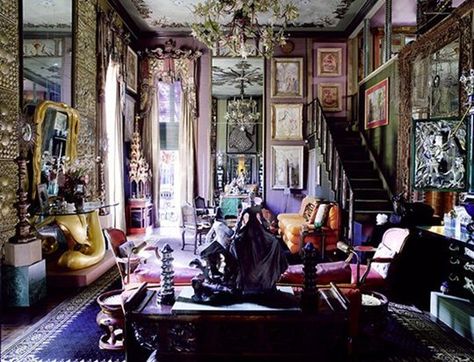 10 Signs You Might Be a Maximalist Bohemian Style Interior Design, Maximalist Interior Design, Tony Duquette, Modern Industrial Decor, Bohemian Style Interior, Maximalist Interior, Maximalist Home, More Is More, Vogue Living