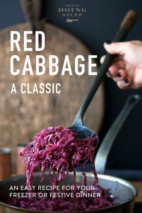 Sweet And Sour Red Cabbage, Cooked Red Cabbage, German Red Cabbage, Red Cabbage Recipe, Sweet And Sour Cabbage, Winter Side Dishes, Sour Cabbage, Red Cabbage Recipes, Winter Meals