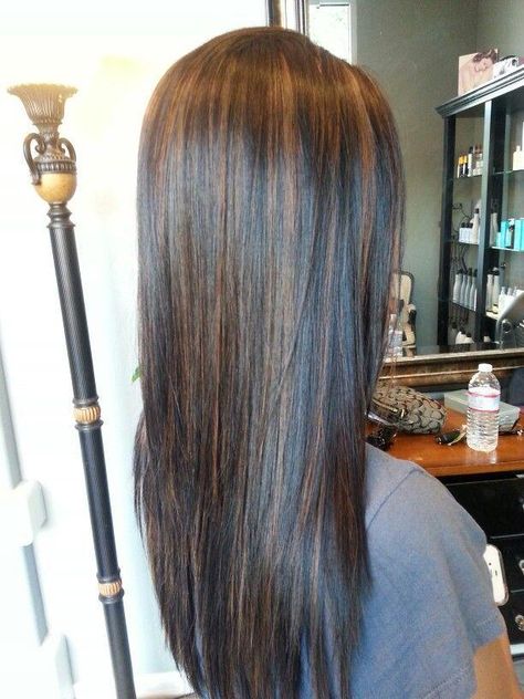 Brown Hair And Highlights, 2023 Hair, Black Hair With Highlights, 2015 Hairstyles, Hair Color And Cut, Hair Color Dark, Dark Brown Hair, Hair Envy, Love Hair