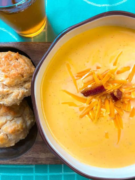 Beer And Cheese Soup, Cheesy Beer Soup, Beer Cheese Soup Instant Pot, Wisconsin Beer Cheese Soup Recipes, Wisconsin Cheddar Soup, Wisconsin Cheese Soup Crockpot, Crock Pot Beer Cheese Soup, Wisconsin Cheddar Cheese Soup, Crockpot Cheese Soup