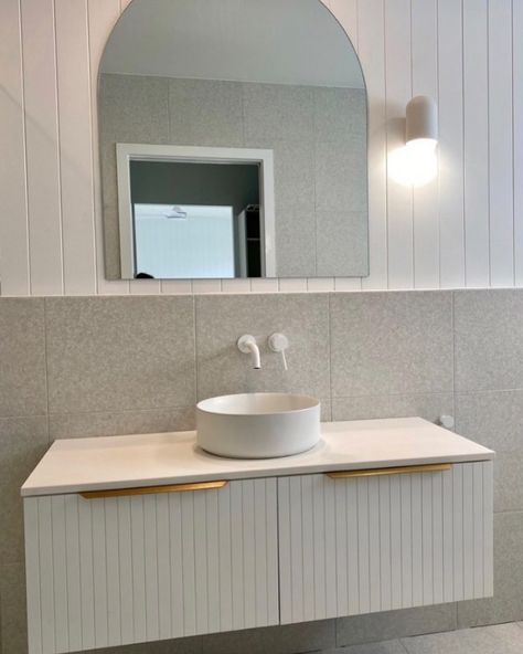 TileCloud on Instagram: “Half height Paddington terrazzo in white with VJ panelling on top. Yes please 👏 @our.moonee.beach.build we are loving the white, on white,…” Bathroom Half Wall Ideas, Panels In Bathroom, White On White Bathroom, Vj Panelling Bathroom, Panelling Bathroom, Vj Panelling, Half Wall Ideas, White Wall Paneling, Bathroom Cladding