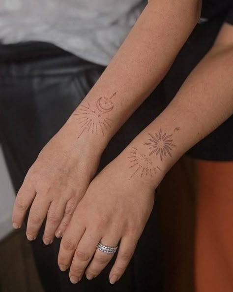 Ornamental Sun And Moon Tattoo, Matching Tattoos Best Friends, Friends Matching Tattoos, Tattoos Best Friends, Eclipse Tattoo, Best Friends Matching, Tattoos For Best Friends, Tattoos Matching, Sun And Moon Tattoo