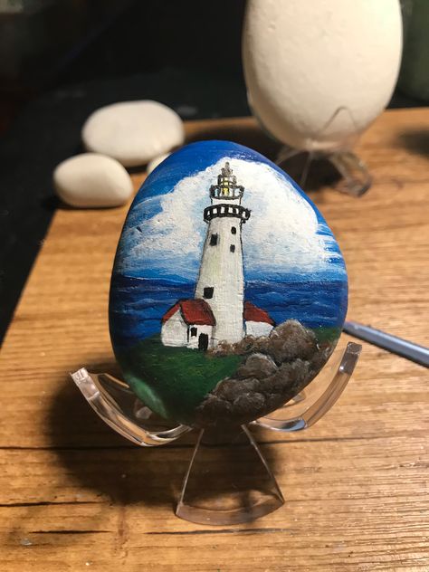 Painting Ideas Lighthouse, Lighthouse Rock Painting Ideas, Painting Lighthouses Easy, Light House Rock Painting, House Rock Painting, Lighthouse On Rocks, Rock Kunst, Indoor Party, Painted Garden Rocks